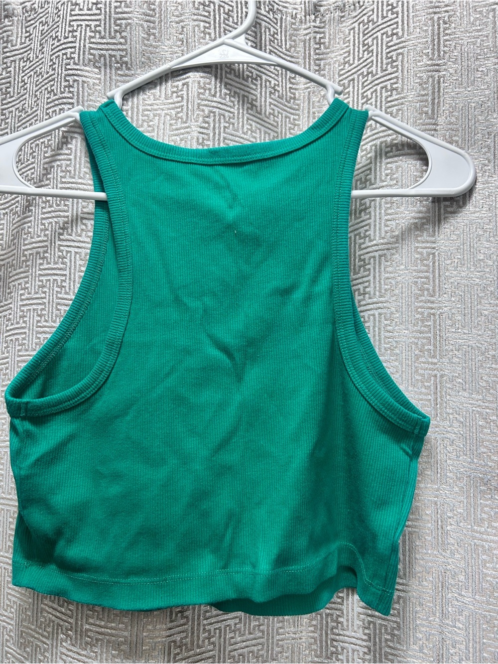 Cropped Tank - Picture 2 of 3